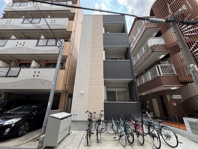 シャルマン相川