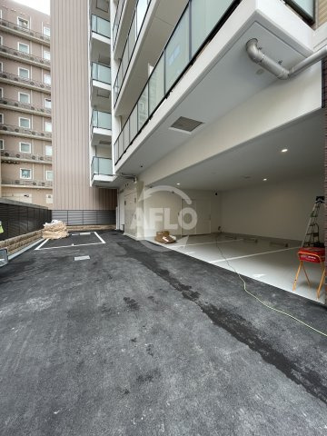 AFFLUENCE難波EAST　駐車場
