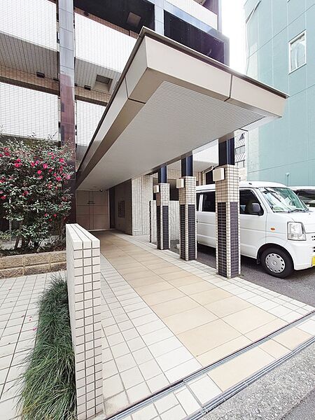 アプローチ～エントランス