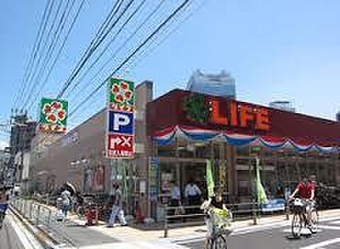 ライフ大淀中店 843m