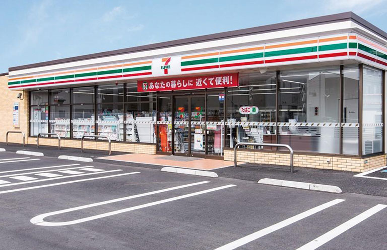 【コンビニエンスストア】セブンイレブン 大阪天満1丁目店まで377ｍ