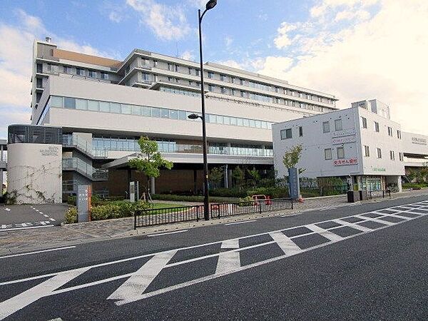 市立吹田市民病院 徒歩87分。 6890m