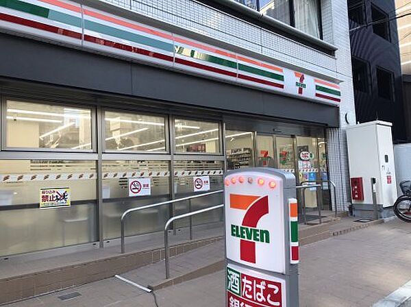【コンビニエンスストア】セブンイレブン北浜道修町通店まで443ｍ