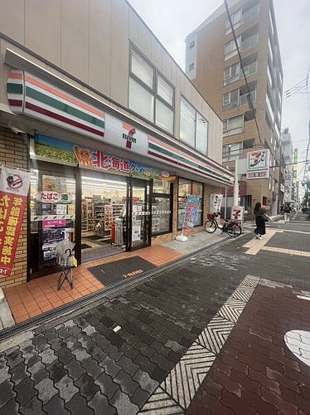 【コンビニエンスストア】セブンイレブン 大阪中浜3丁目店まで286ｍ