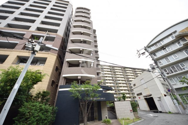 ラナップスクエア阿波座　外観
