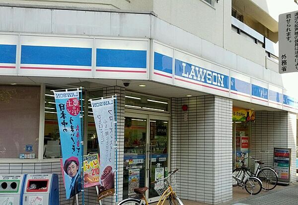 【コンビニエンスストア】ローソン 京町堀三丁目店まで103ｍ